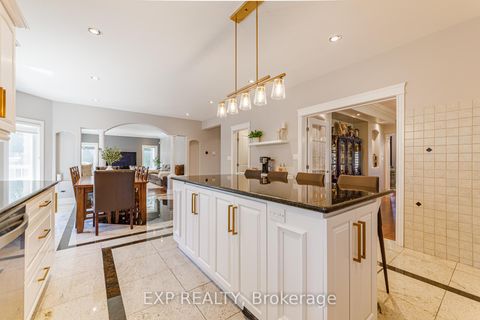 Photo 17 at 62 Lotta Avenue, Nepean (Meadowlands/St. Claire Gardens), Ottawa