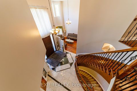 Photo 40 at 62 Lotta Avenue, Nepean (Meadowlands/St. Claire Gardens), Ottawa