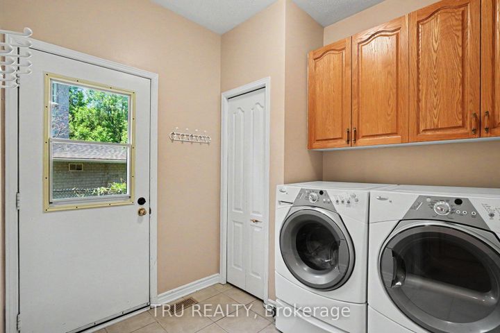 Photo 17 at 40 Cimarron Crescent, Nepean (Centrepointe), Ottawa