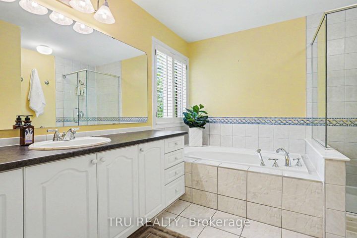 Photo 20 at 40 Cimarron Crescent, Nepean (Centrepointe), Ottawa
