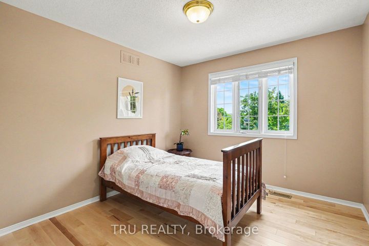 Photo 22 at 40 Cimarron Crescent, Nepean (Centrepointe), Ottawa