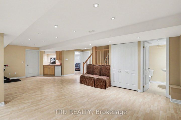 Photo 27 at 40 Cimarron Crescent, Nepean (Centrepointe), Ottawa