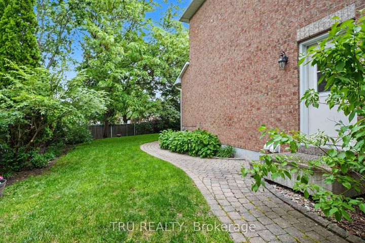 Photo 39 at 40 Cimarron Crescent, Nepean (Centrepointe), Ottawa