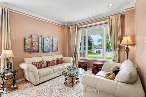 Photo 4 at 40 Cimarron Crescent, Nepean (Centrepointe), Ottawa