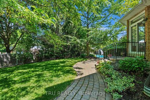 Photo 38 at 40 Cimarron Crescent, Nepean (Centrepointe), Ottawa