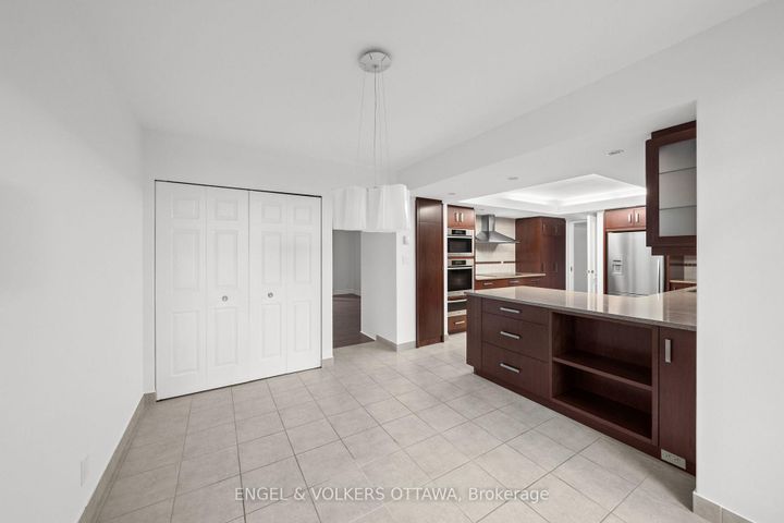 Photo 19 at 406 - 111 Echo Drive, Ottawa East, Ottawa
