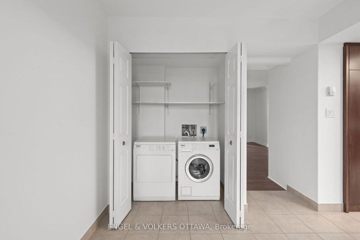 Photo 21 at 406 - 111 Echo Drive, Ottawa East, Ottawa