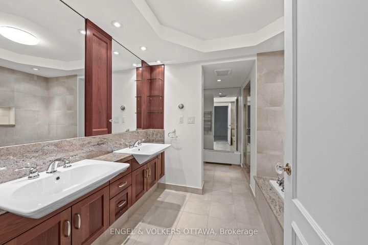 Photo 30 at 406 - 111 Echo Drive, Ottawa East, Ottawa