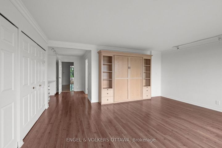 Photo 34 at 406 - 111 Echo Drive, Ottawa East, Ottawa