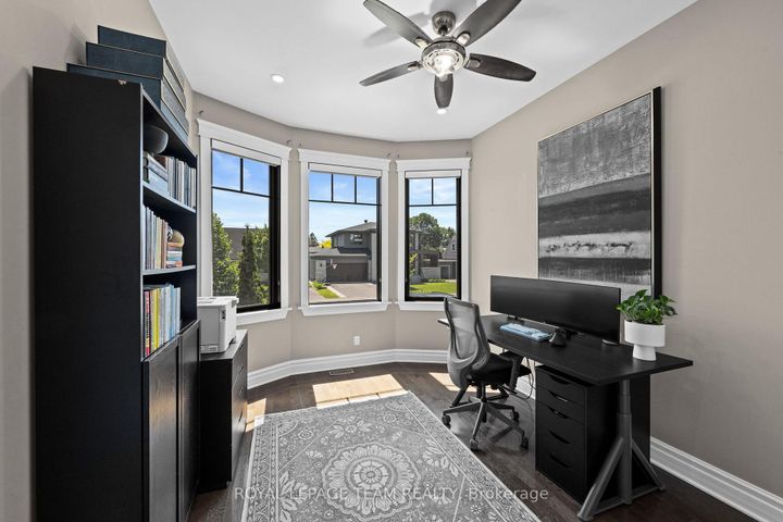 Photo 3 at 17 Argue Drive, Nepean (Borden Farm/Stewart Farm/Carleton Heights/Parkwood Hills), Ottawa