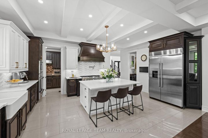 Photo 10 at 17 Argue Drive, Nepean (Borden Farm/Stewart Farm/Carleton Heights/Parkwood Hills), Ottawa