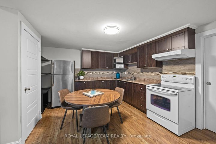 Photo 42 at 17 Argue Drive, Nepean (Borden Farm/Stewart Farm/Carleton Heights/Parkwood Hills), Ottawa