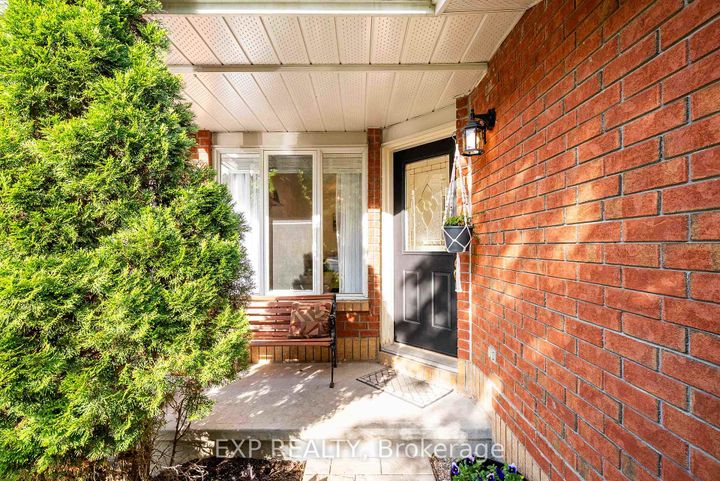 Photo 2 at 191 Beatrice Drive, Nepean (Longfields), Ottawa