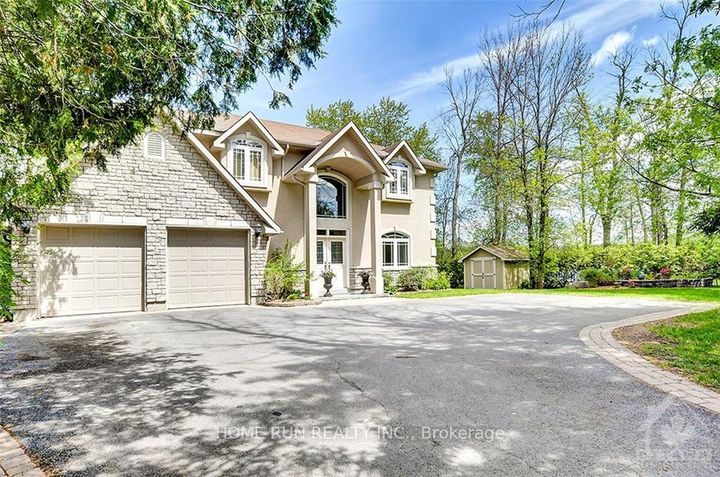 Photo 1 at 3 Winding Way, Nepean (Barrhaven East), Ottawa