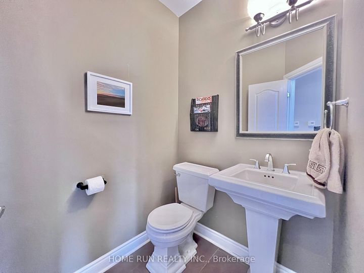 Photo 18 at 3 Winding Way, Nepean (Barrhaven East), Ottawa