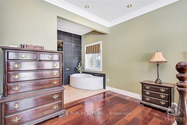 Photo 20 at 3 Winding Way, Nepean (Barrhaven East), Ottawa