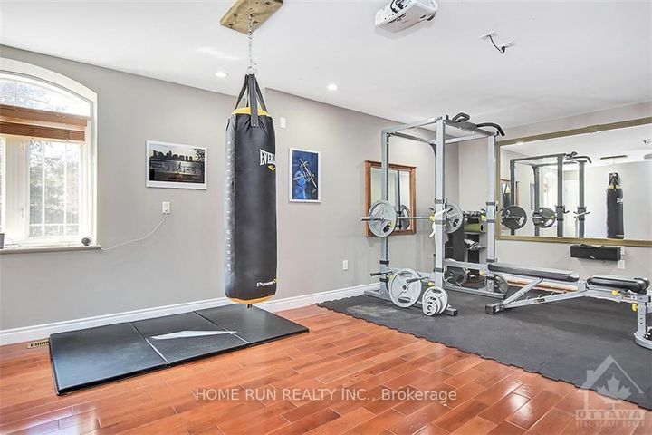 Photo 32 at 3 Winding Way, Nepean (Barrhaven East), Ottawa