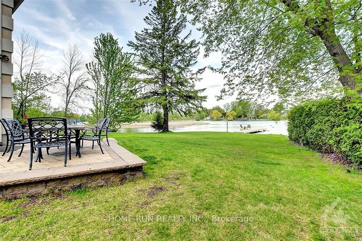 Photo 39 at 3 Winding Way, Nepean (Barrhaven East), Ottawa