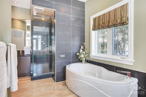 Photo 21 at 3 Winding Way, Nepean (Barrhaven East), Ottawa