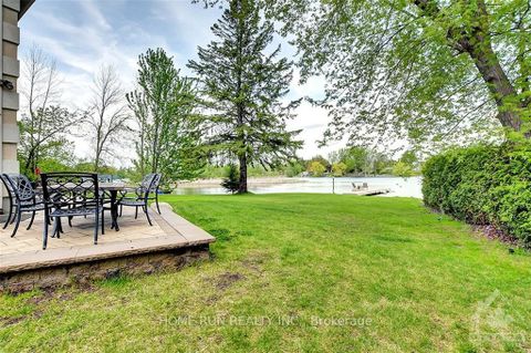 Photo 39 at 3 Winding Way, Nepean (Barrhaven East), Ottawa