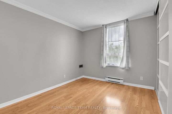 Photo 22 at 415 - 80 SANDCASTLE Drive N, Nepean (Leslie Park), Ottawa