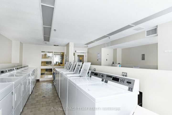 Photo 36 at 415 - 80 SANDCASTLE Drive N, Nepean (Leslie Park), Ottawa