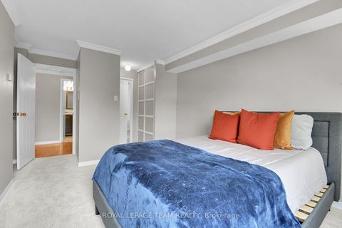 Photo 20 at 415 - 80 SANDCASTLE Drive N, Nepean (Leslie Park), Ottawa