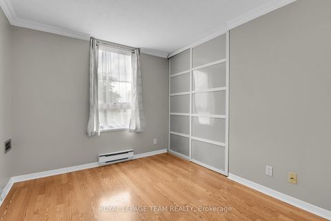 Photo 23 at 415 - 80 SANDCASTLE Drive N, Nepean (Leslie Park), Ottawa