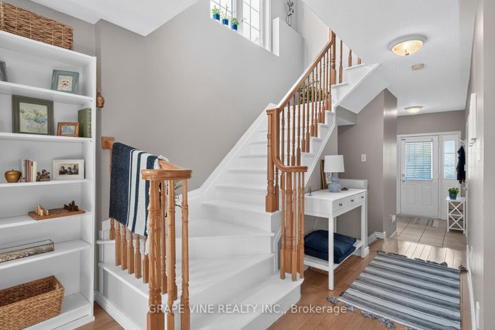 Photo 17 at 21 Fieldberry Private, Nepean (Stonebridge), Ottawa