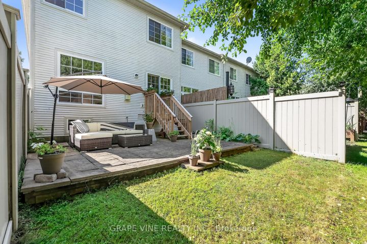 Photo 28 at 21 Fieldberry Private, Nepean (Stonebridge), Ottawa
