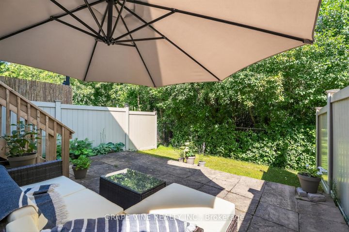 Photo 29 at 21 Fieldberry Private, Nepean (Stonebridge), Ottawa