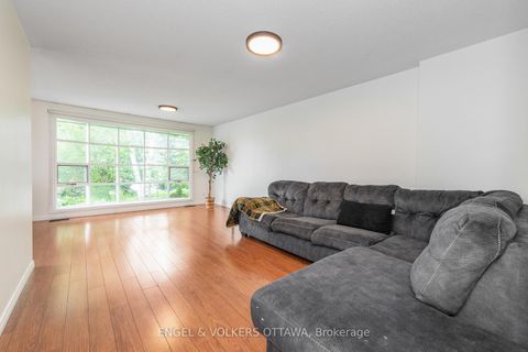 Photo 8 at 75 Woodfield Drive, Nepean (Tanglewood), Ottawa