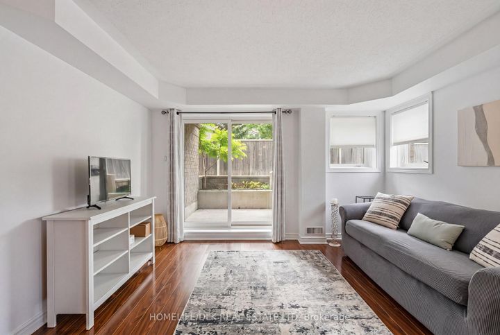 Photo 5 at 2 - 510 Stonefield Private, Nepean (Barrhaven East), Ottawa