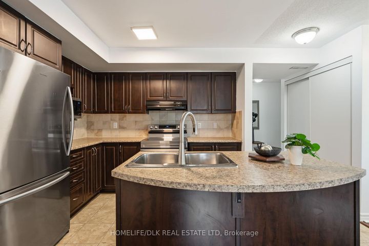 Photo 12 at 2 - 510 Stonefield Private, Nepean (Barrhaven East), Ottawa