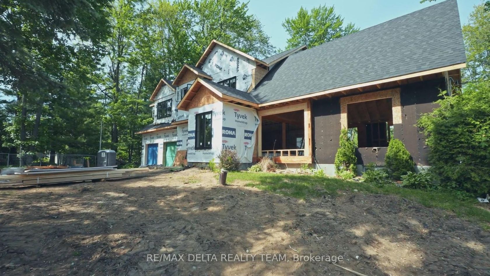 8 Pineglen Crescent, Nepean (Pineglen/Country Place), Ottawa 