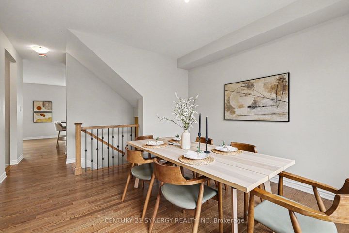Photo 3 at 1852 Haiku Street, Nepean (Half Moon Bay), Ottawa