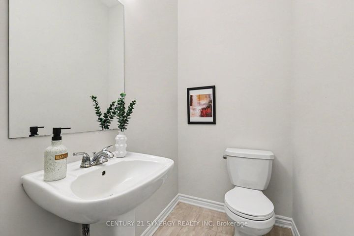 Photo 10 at 1852 Haiku Street, Nepean (Half Moon Bay), Ottawa