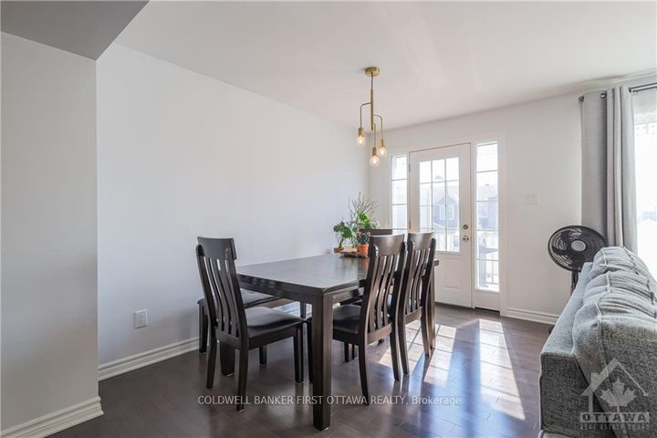 Photo 11 at 793 MAYFLY Crescent, Nepean (Half Moon Bay), Ottawa