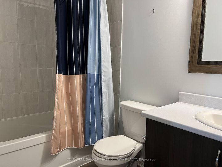 Photo 20 at 793 MAYFLY Crescent, Nepean (Half Moon Bay), Ottawa