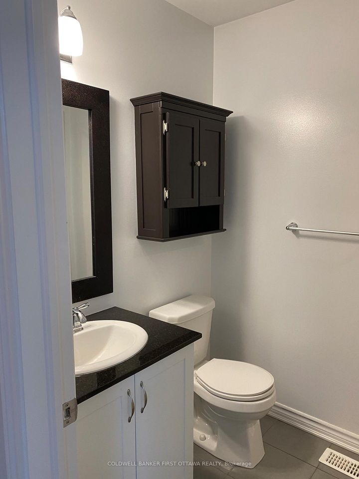 Photo 21 at 793 MAYFLY Crescent, Nepean (Half Moon Bay), Ottawa
