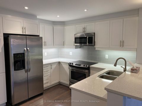 Photo 7 at 793 MAYFLY Crescent, Nepean (Half Moon Bay), Ottawa
