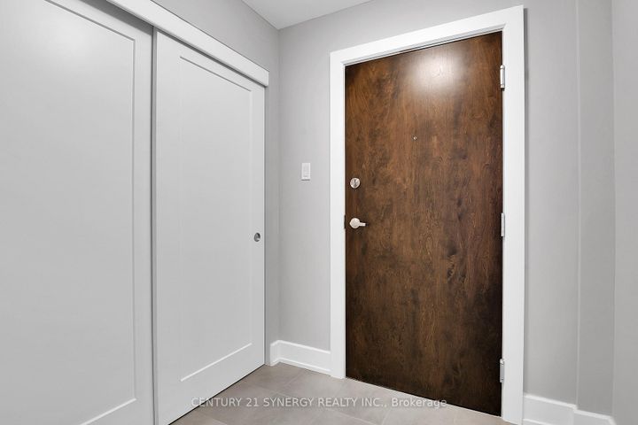 Photo 9 at 201 - 615 Longfields Drive, Nepean (Longfields), Ottawa