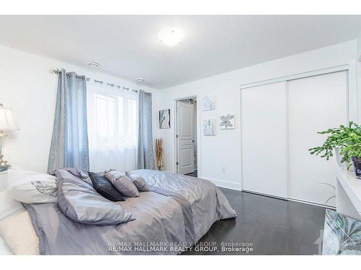 Photo 12 at 10 - 340 Tribeca Private, Nepean (Longfields), Ottawa