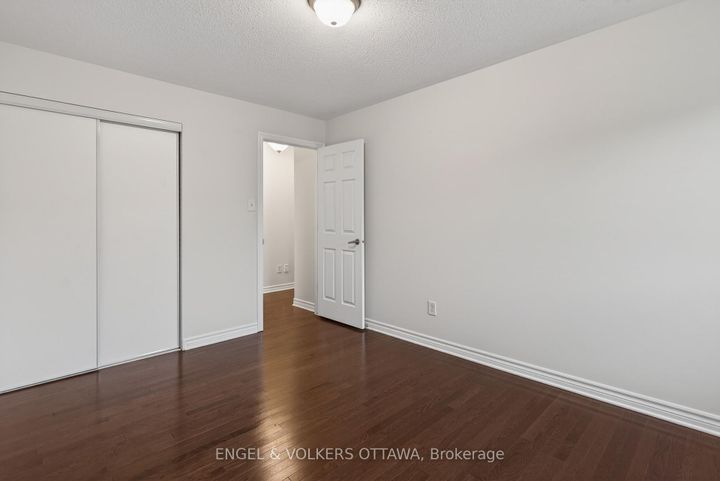 Photo 39 at 2043 MADRID Avenue, Nepean (Heritage Park), Ottawa