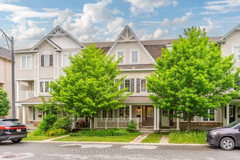 Photo 1 at 2043 MADRID Avenue, Nepean (Heritage Park), Ottawa