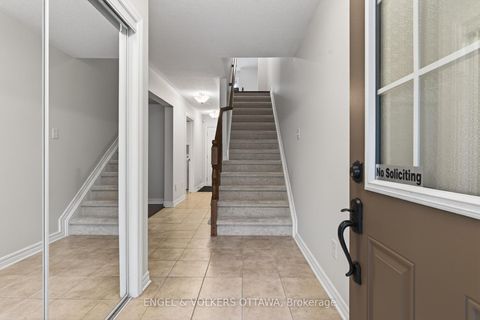 Photo 4 at 2043 MADRID Avenue, Nepean (Heritage Park), Ottawa