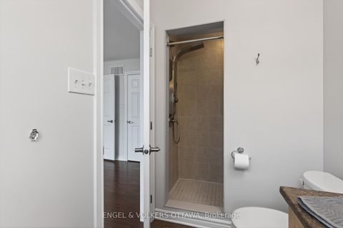 Photo 32 at 2043 MADRID Avenue, Nepean (Heritage Park), Ottawa
