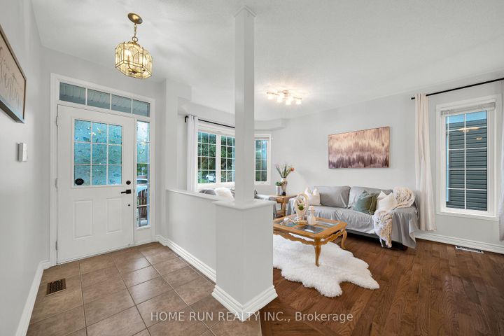 Photo 5 at 103 Cheyenne Way, Nepean (Stonebridge), Ottawa