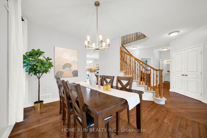 Photo 10 at 103 Cheyenne Way, Nepean (Stonebridge), Ottawa