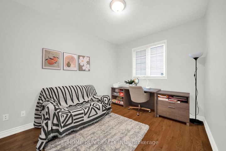 Photo 12 at 103 Cheyenne Way, Nepean (Stonebridge), Ottawa